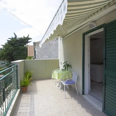 Affittacamere Charming With Balcony 3*