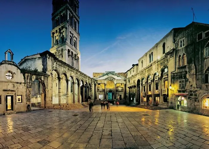 Charming With Balcony Spalato