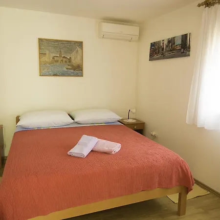 Charming With Balcony Guest house 3*